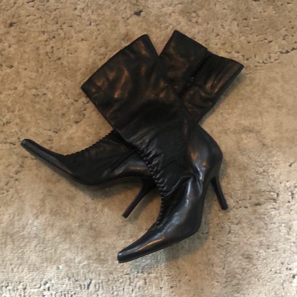 Steve Madden tease leather boots